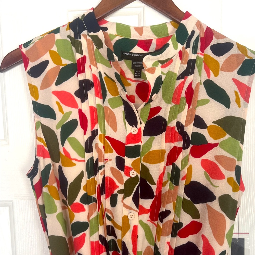 LAST CHANCE🧾Maggy London Colorful Leaf Print Dress; NWT; Buy 2 @ $50 Sale!